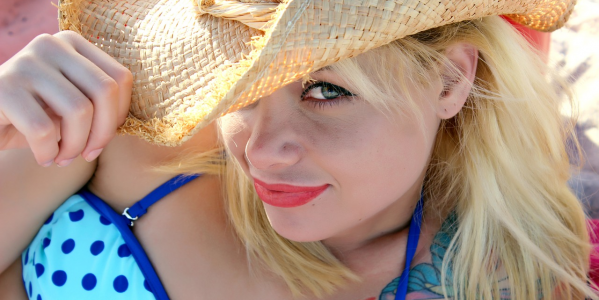 Cómo combatir los efectos del sol con homeopatía
